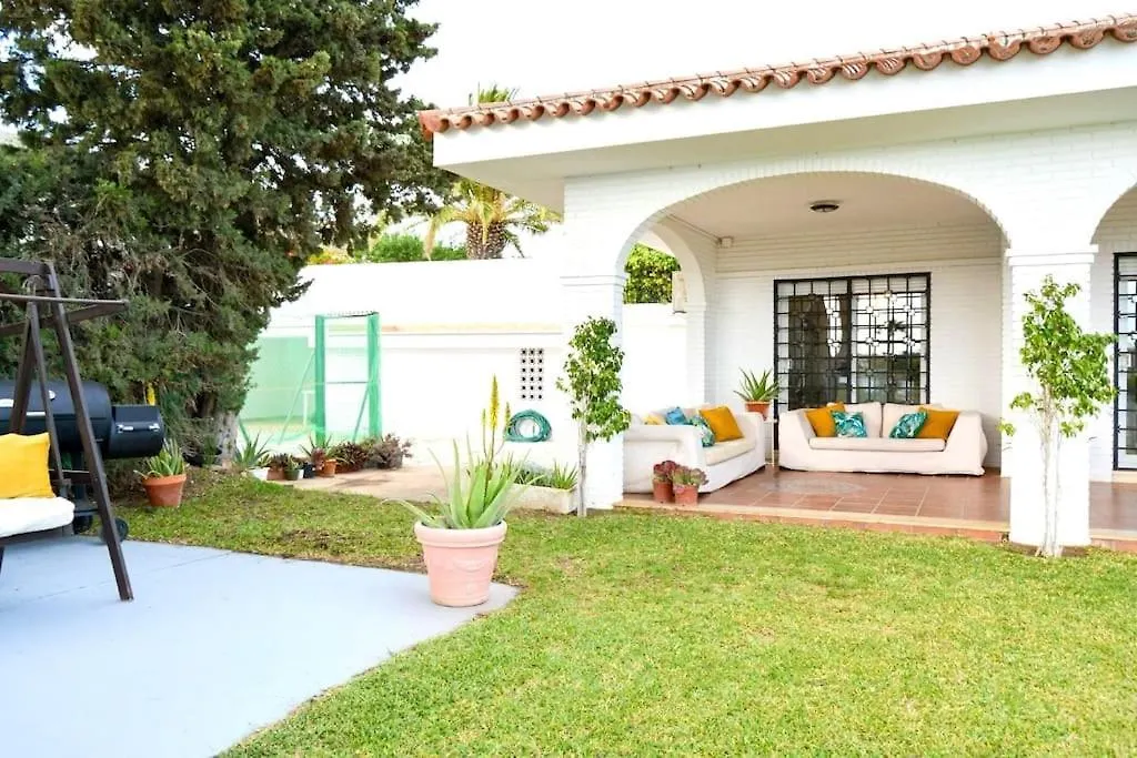 Spectacular Villa In Benalmadena