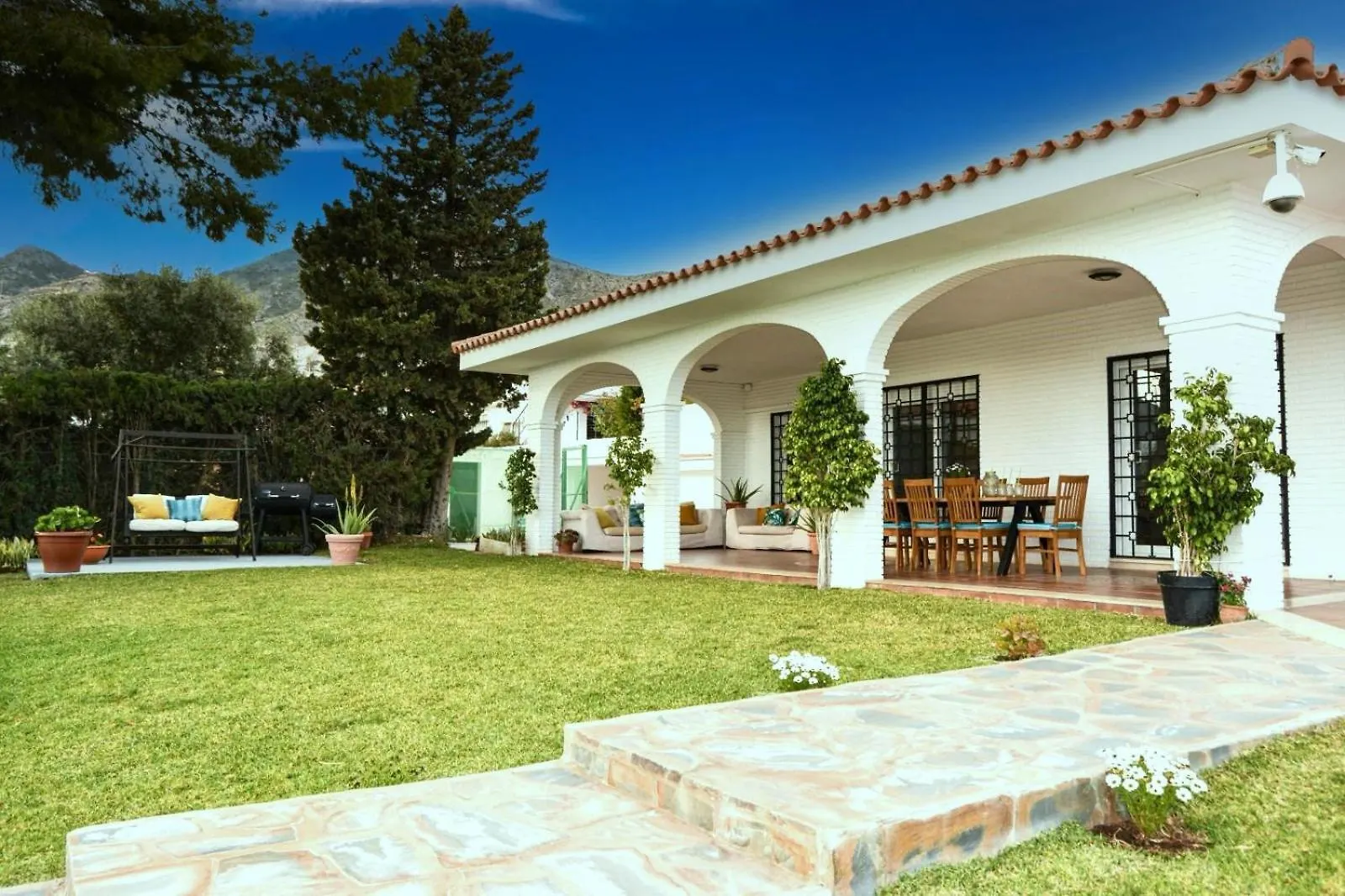 Spectacular Villa In بينالماذينا إسبانيا