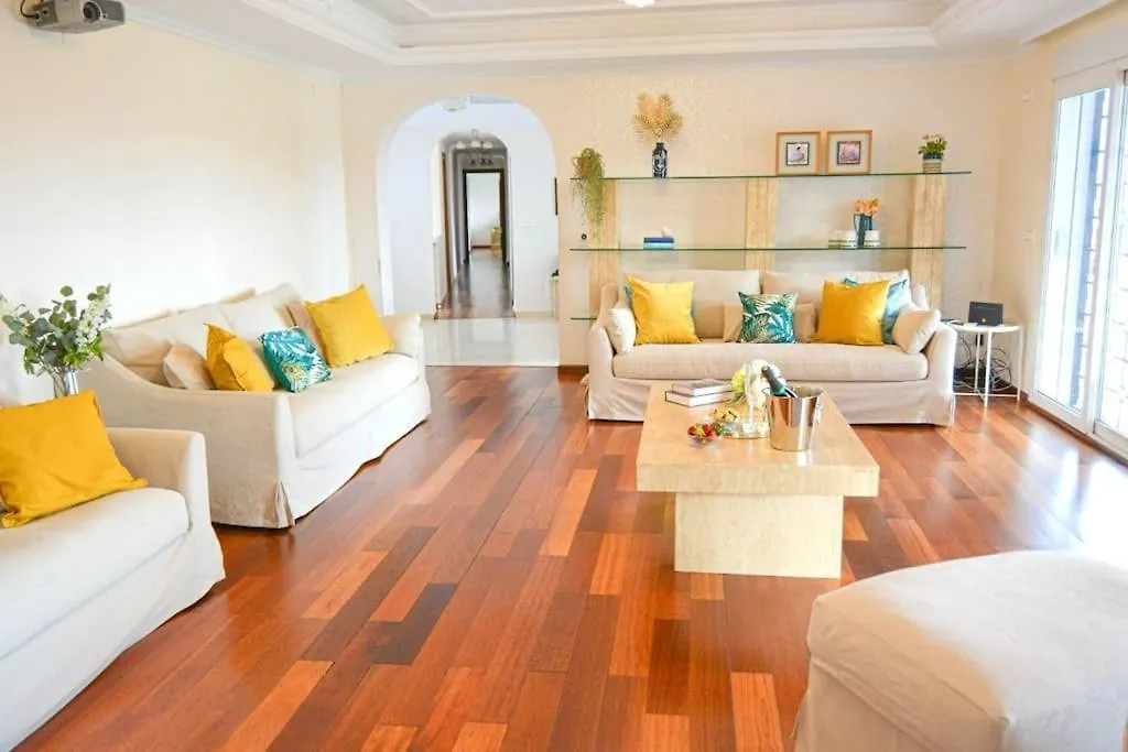 Spectacular Villa In بينالماذينا إسبانيا