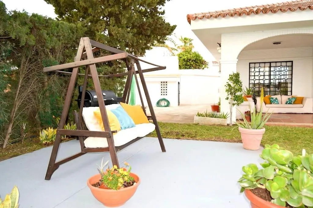Spectacular Villa In بينالماذينا إسبانيا