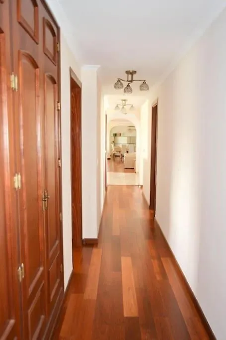 Spectacular Villa In بينالماذينا